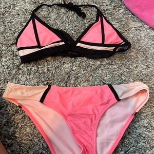 Bathing suit xhilaration set